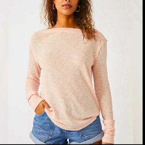 🦋Kimmi Long Sleeve by Free People We the free Peach color SZ XS NWOT